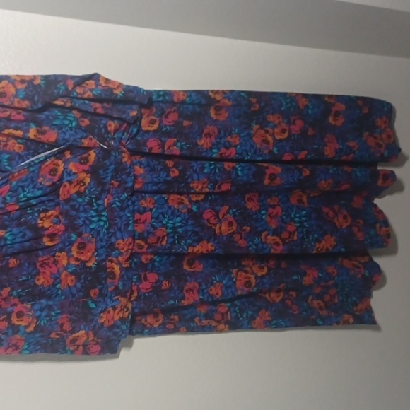 Chelsea Studio floral dress - Picture 3 of 6